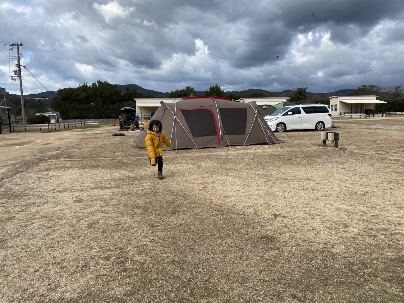 冬場のじゃのひれアウトドアリゾートでキャンプ